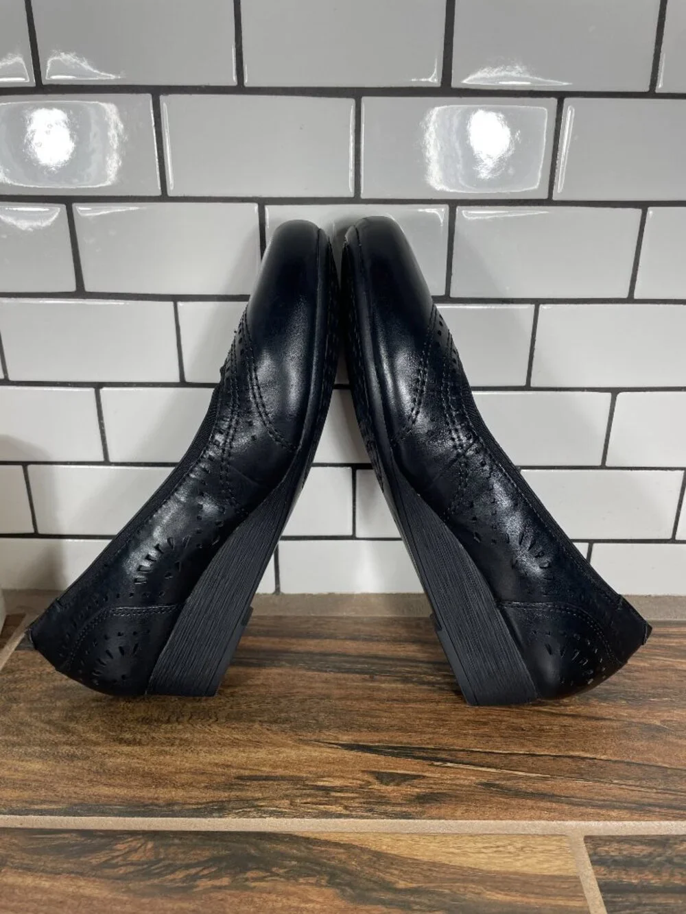 Rockport Cobb Hill Judson Perf Shoes Womens 8.5 Wide Black Leather Pumps Heels